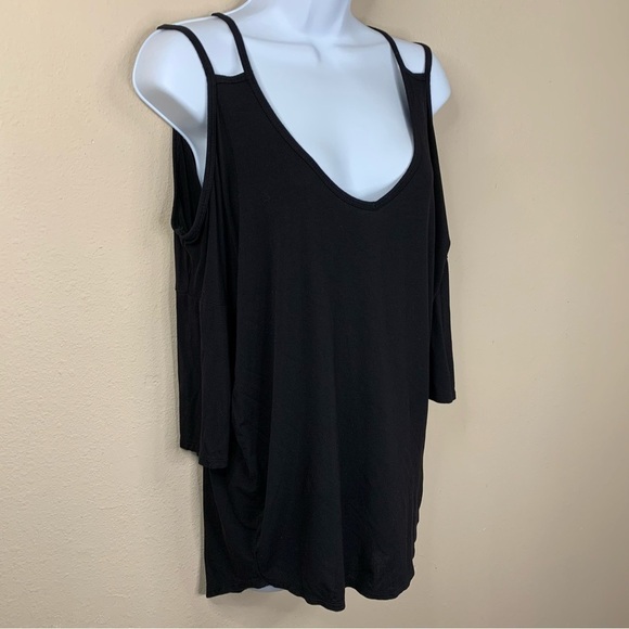 Express 111 Black V Neck Short Sleeve Oversized Top Cut Out Sleeve Stretch - Picture 2 of 8